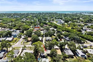2329 7th St S, Saint Petersburg, FL 33714 - Photo 40