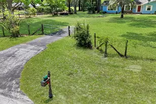 2800 SE 157th Lane Rd, Summerfield, FL 34491 - Photo 2