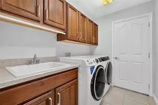 1868 Doric Ave, The Villages, FL 32162 - Photo 56