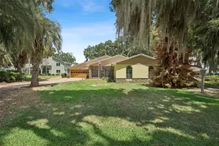 35040 Shady Oaks Ln, Fruitland Park, FL 34731 - Photo 1