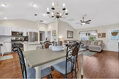 8330 SE 168th Ramsay Street, The Villages, FL 32162 - Photo 10