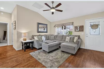 8330 SE 168th Ramsay Street, The Villages, FL 32162 - Photo 6