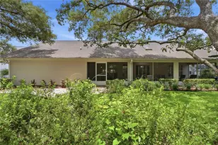 6129 N Whispering Oak Loop, Beverly Hills, FL 34465 - Photo 2