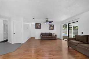 3303 Foxboro Ct, Mount Dora, FL 32757 - Photo 8