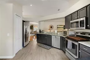 31113 Stone Arch Ave, Wesley Chapel, FL 33545 - Photo 14