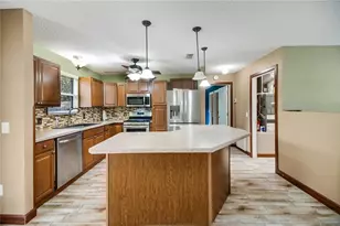 1204 Oak Hammock Ln, Lady Lake, FL 32159 - Photo 20