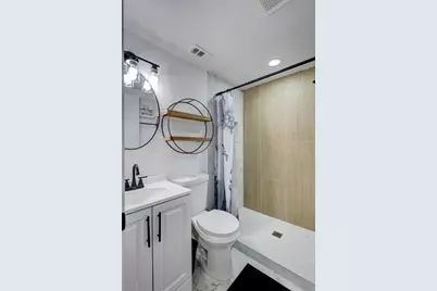 5000 43rd Avenue N, Saint Petersburg, FL 33709 - Photo 14