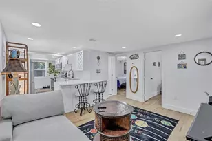 5000 43rd Ave N, Saint Petersburg, FL 33709 - Photo 10