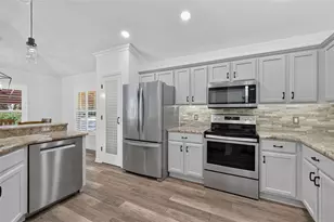 522 Loma Paseo Dr, The Villages, FL 32159 - Photo 6
