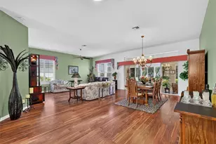 542 Loma Paseo Dr, The Villages, FL 32159 - Photo 16