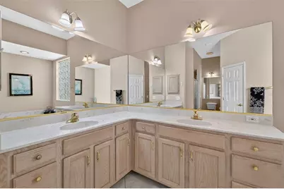 542 Loma Paseo Drive, The Villages, FL 32159 - Photo 28