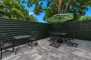 1217 E Amelia St, Orlando, FL 32803 - Photo 32