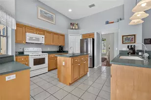 29742 Squirrel Point Rd, Tavares, FL 32778 - Photo 14
