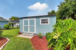 12037 Eagle Point Ct, Leesburg, FL 34788 - Photo 32