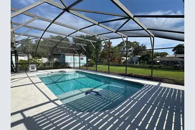 12037 Eagle Point Ct, Leesburg, FL 34788 - Photo 4