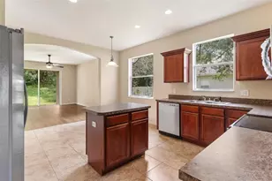 3360 Creek run Ln, Eustis, FL 32736 - Photo 10