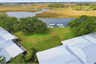 11628 W Bayshore Drive #8, Crystal River, FL 34429 - Photo 6