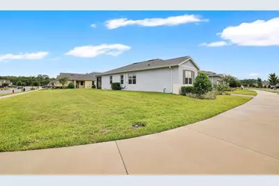 17718 Blazing Star Circle, Clermont, FL 34714 - Photo 2