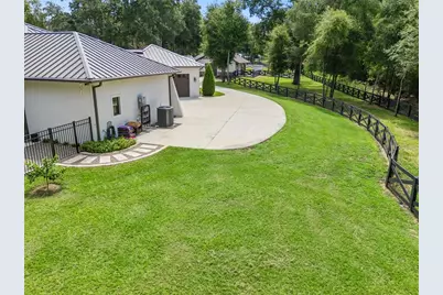 20401 Wolf Springs Court, Clermont, FL 34715 - Photo 52