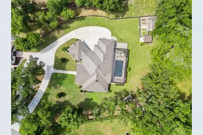 20401 Wolf Springs Court, Clermont, FL 34715 - Photo 44