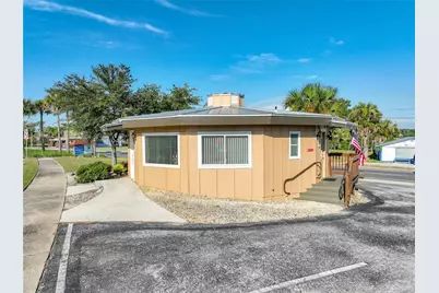 811 S Bay Street, Eustis, FL 32726 - Photo 2