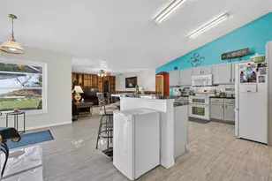 9800 Crenshaw Cir, Clermont, FL 34711 - Photo 10