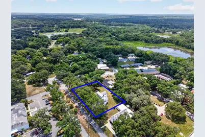 112 W McClendon Street, Lady Lake, FL 32159 - Photo 10