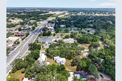 112 W McClendon Street, Lady Lake, FL 32159 - Photo 2