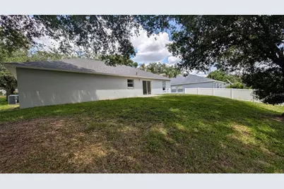 1306 Windy Bluff Drive, Minneola, FL 34715 - Photo 20