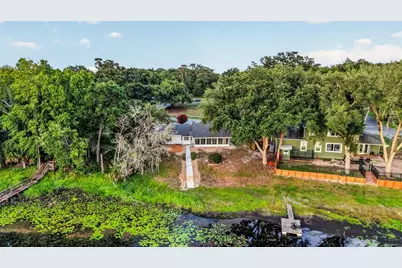 302 E Mirror Lake Drive, Fruitland Park, FL 34731 - Photo 24