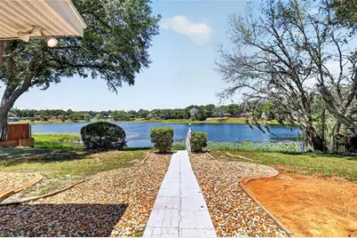 302 E Mirror Lake Drive, Fruitland Park, FL 34731 - Photo 22
