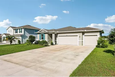31719 Broadwater Avenue, Leesburg, FL 34748 - Photo 2