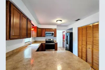 1240 Cr 463, Lake Panasoffkee, FL 33538 - Photo 12