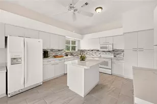 1101 Monterey Ln, The Villages, FL 32159 - Photo 16