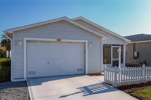 2301 Whisper St, The Villages, FL 32162 - Photo 2