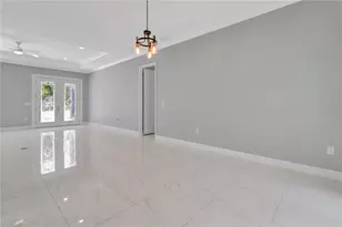 319 Water Shr Dr, Leesburg, FL 34748 - Photo 34