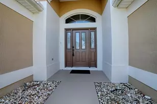 7379 SE 173rd Arlington Loop, The Villages, FL 32162 - Photo 2