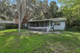 2315 Edgewater Ave, Leesburg, FL 34748 - Photo 2