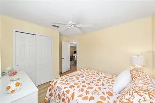 911 Medira Dr, Lady Lake, FL 32159 - Photo 22