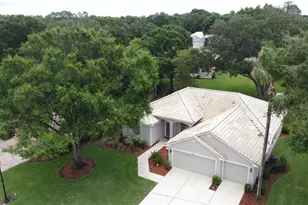 2112 St Ives Ct, Clermont, FL 34711 - Photo 2