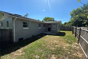 460 Mt Vernon Ct, Eustis, FL 32726 - Photo 14