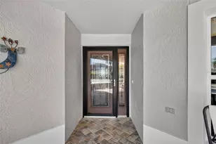 562 Avecilla Dr, The Villages, FL 32162 - Photo 6