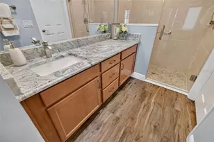 562 Avecilla Dr, The Villages, FL 32162 - Photo 24
