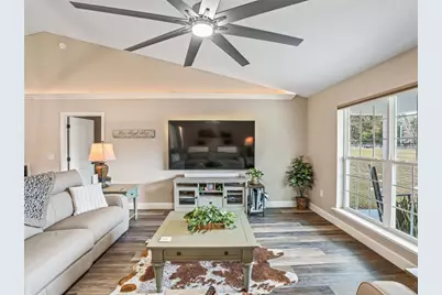 6570 SE 175th Court, Morriston, FL 32668 - Photo 16