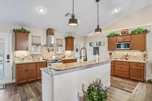 6570 SE 175th Ct, Morriston, FL 32668 - Photo 8