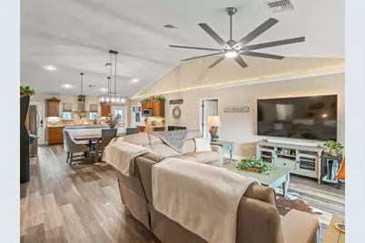 6570 SE 175th Court, Morriston, FL 32668 - Photo 18