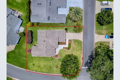 1070 Berkshire Place, The Villages, FL 32162 - Photo 4