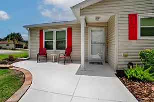 1070 Berkshire Pl, The Villages, FL 32162 - Photo 2
