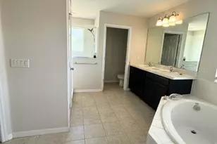 1010 Atlantic Ave, Fruitland Park, FL 34731 - Photo 10