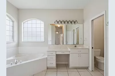 21606 King Henry Avenue, Leesburg, FL 34748 - Photo 16